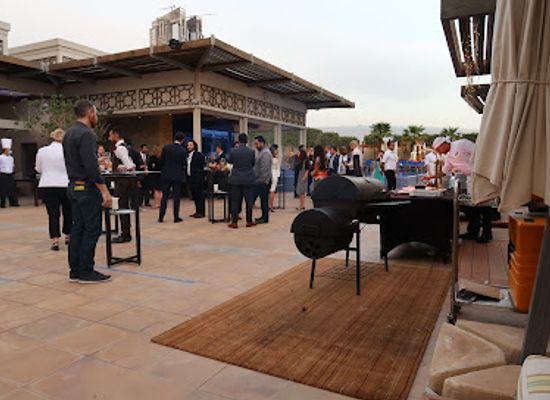 bahrain/manama/manama-city-center/bar/bizarre-lounge