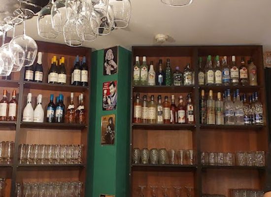 israel/kfar-saba/bar/manz-bar