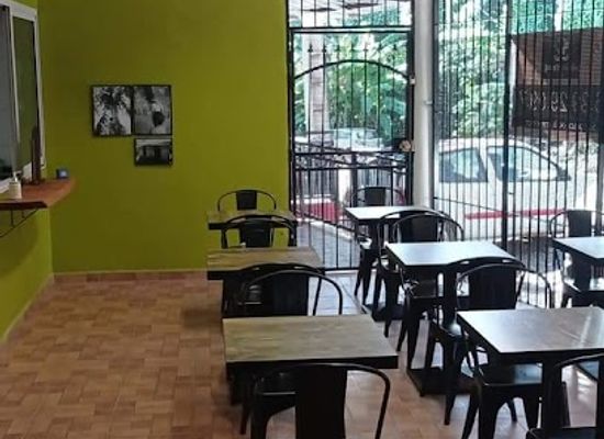 mayotte/mtsamboro/bar/mano-pizza
