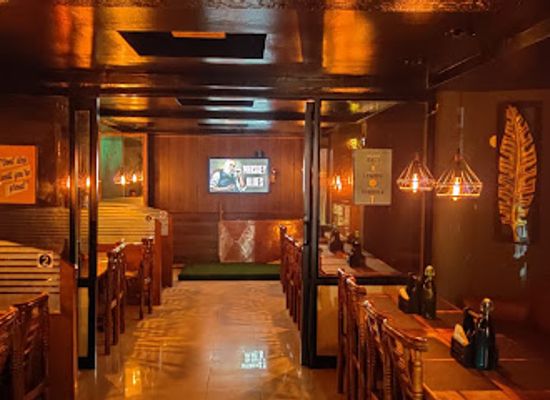 india/shimla/bar/the-crimson-bar-garden-restaurant