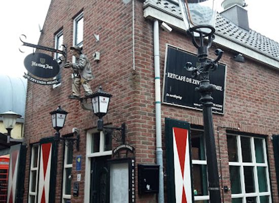 netherlands/hoeksche-waard/bar/eetcafe-de-zevende-hemel