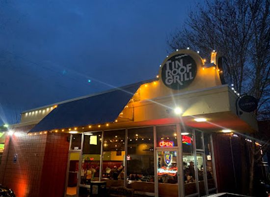 utah/cedar-valley/bar/tin-roof-grill