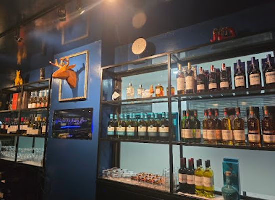 singapore/serangoon/bar/unwine-whiskey-bar