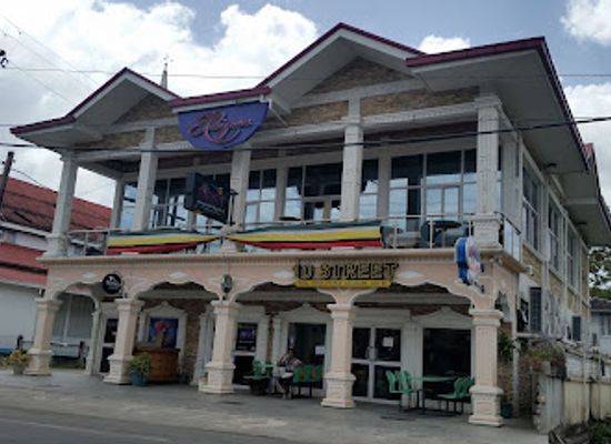 guyana/berbice-river/bar/epics-bar-club