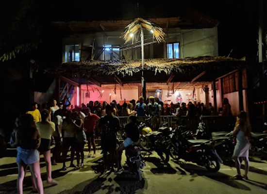 philippines/siargao/bar/banhaw-siargao