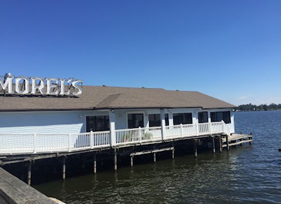 louisiana/false-river/bar/morel-s-restaurant