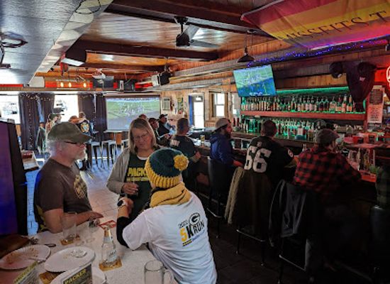 wisconsin/appleton/bar/missfits-tavern