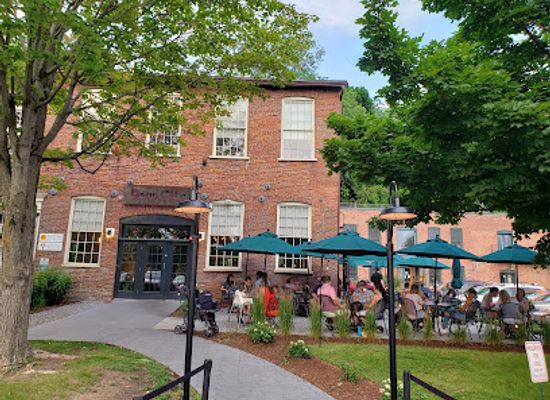 vermont/chittenden-county/bar/deep-city-brunch-events
