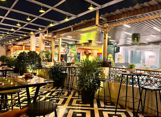 india/eastern-india/bar/embassy-club-sky-lounge