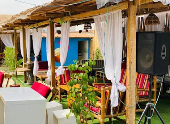 cote-d-ivoire/comoe/bar/mid-it-lounge-garden