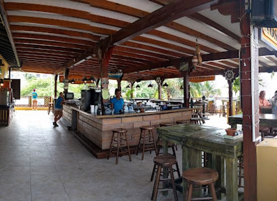 aruba/natural-pool/bar/nos-clubhuis