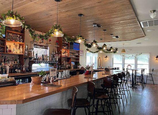 louisiana/atchafalaya-basin/bar/midcity-restaurant-bar
