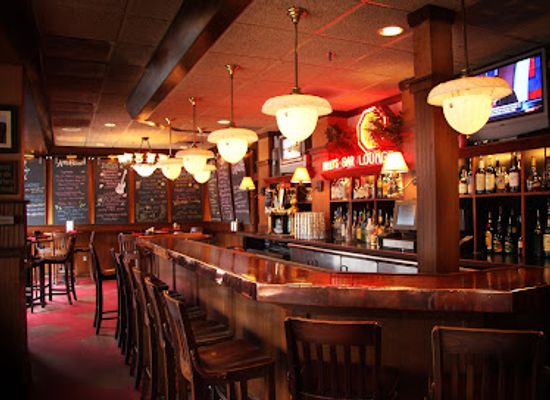 new-hampshire/hanover/bar/molly-s-restaurant-bar