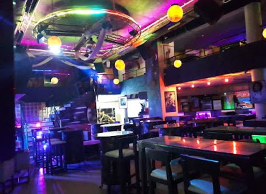 tunisia/sousse/bar/arslen-club