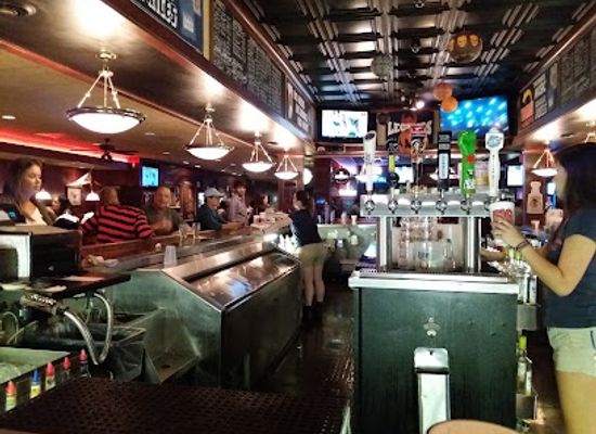 illinois/champaign/bar/legends