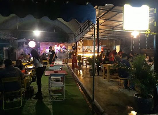 thailand/kanchanaburi/tha-maka/bar/rann-baabiim