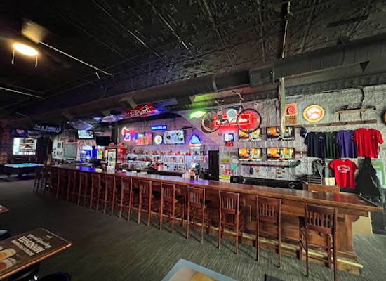 minnesota/lake-superior/bar/tower-ave-tavern