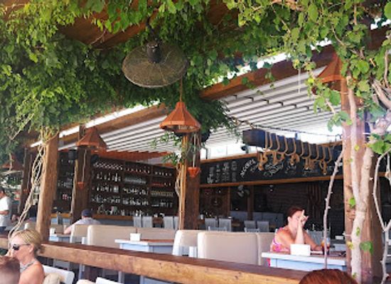turkiye/oludeniz/bar/buzz-beach-bar
