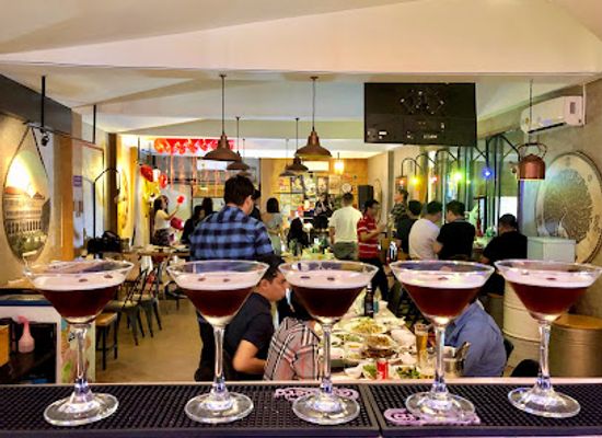 myanmar-burma/shan-plateau/bar/century-bar-cafe