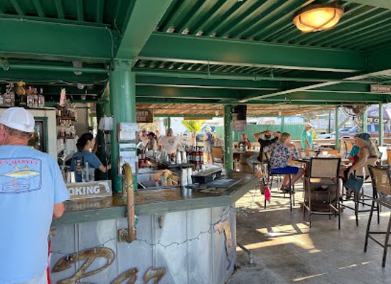 florida/homosassa-springs/bar/florida-cracker-monkey-bar
