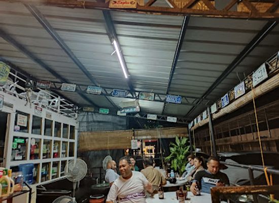 philippines/caraga/bar/pit-stop-american-style-cafe