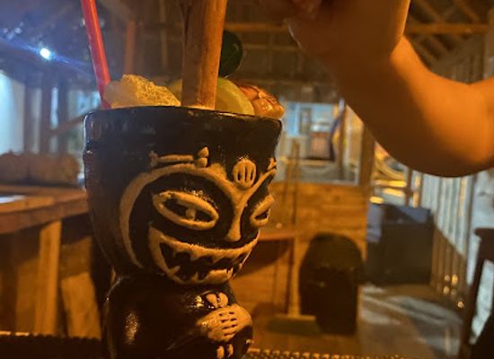 colombia/santa-marta/taganga/bar/cocco-bar-beach