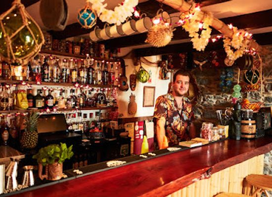 portugal/madeira/bar/pukiki