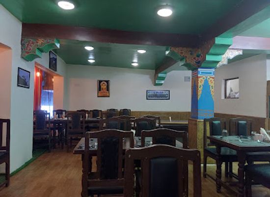 india/ladakh/bar/apricot-bowl-restaurant-and-rooftop-cafe