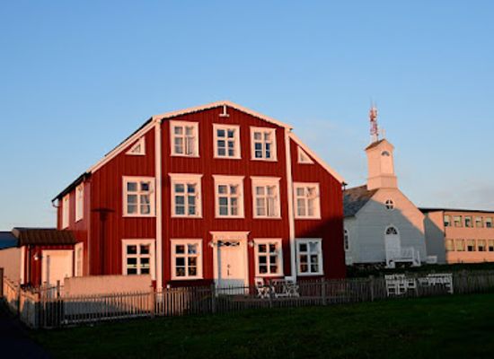 iceland/stykkisholmur/bar/hotel-egilsen