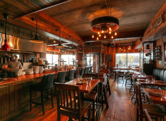 canada/okanagan/bar/plank-restobar
