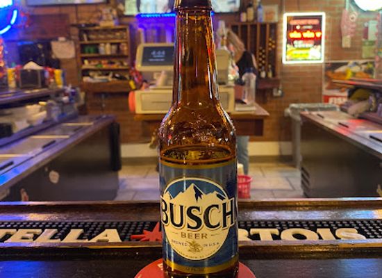 illinois/cahokia-mounds-state-historic-site/bar/unch-s-bar-grill