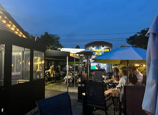 massachusetts/south-shore/bar/crossroads-pub