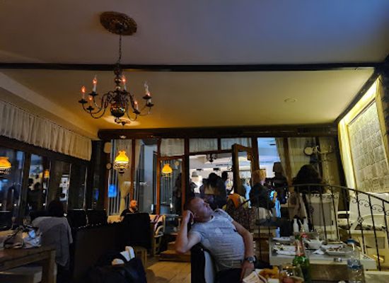 bulgaria/gabrovo/bar/zahir-bar-dinner