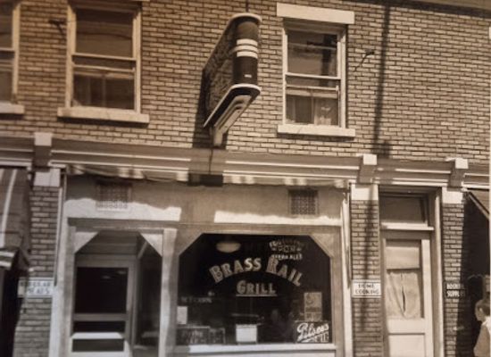 new-york/southern-tier/bar/brass-rail-bar-grill