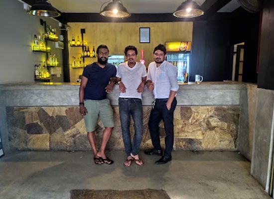 sri-lanka/central-province/bar/machan-peradeniya