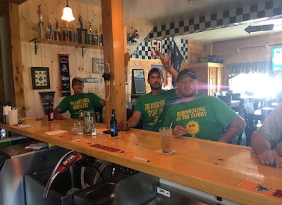 maine/lincoln-county/bar/the-cubbyhole-sports-pub