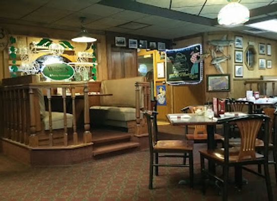 michigan/the-thumb/bar/from-huron-out-pub