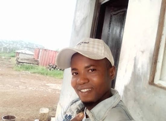 sierra-leone/tonkolili-district/bar/alie-sesay