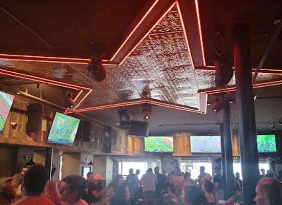florida/st-petersburg/bar/welcome-to-the-farm