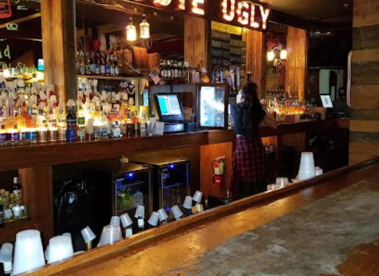 florida/destin-beach/bar/coyote-ugly-saloon