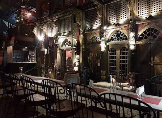 pakistan/lahore/downtown-lahore/bar/cooco-s-den