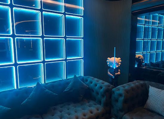 indonesia/riau-islands/bar/invi-lounge-bar