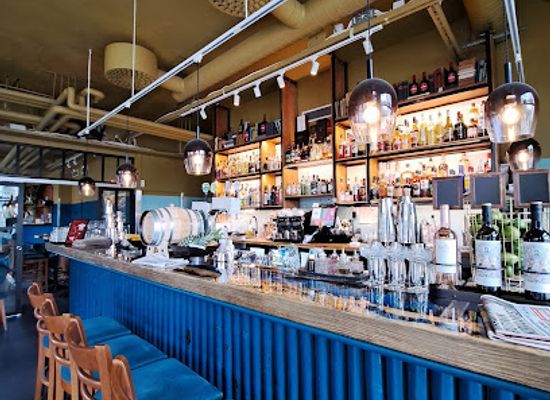 finland/uusimaa/bar/baston-cocktail-bar
