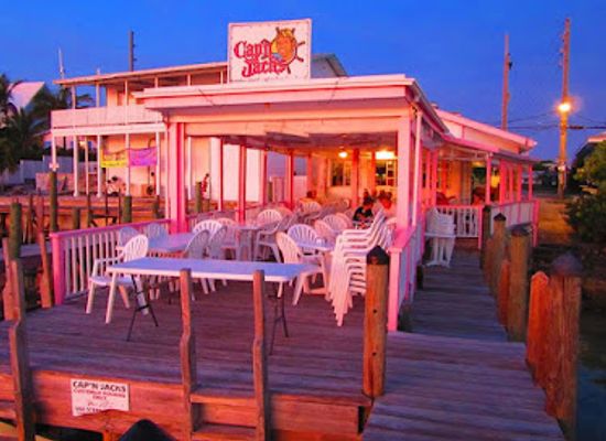 the-bahamas/abaco-islands/bar/cap-n-jack-s