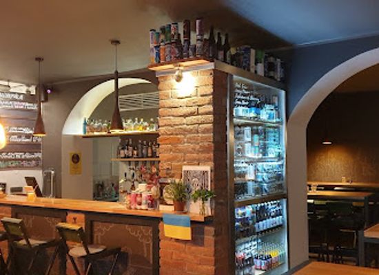 czechia/olomouc/bar/axiom-pub-olomouc