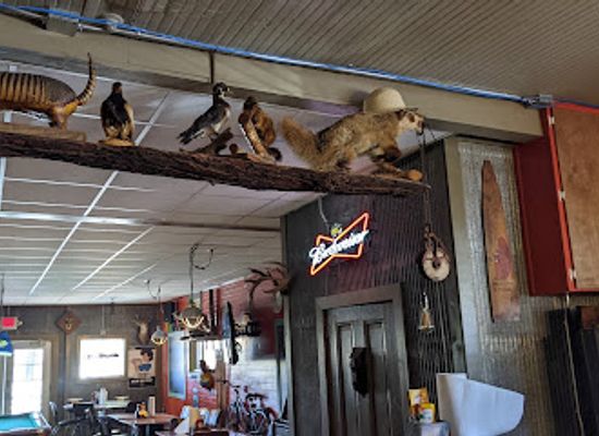 iowa/tallgrass-prairie/bar/the-angry-beaver-bar