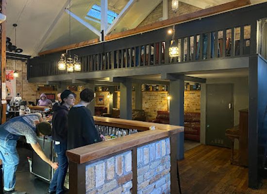 new-zealand/hamilton/hamilton-west/bar/wonder-horse