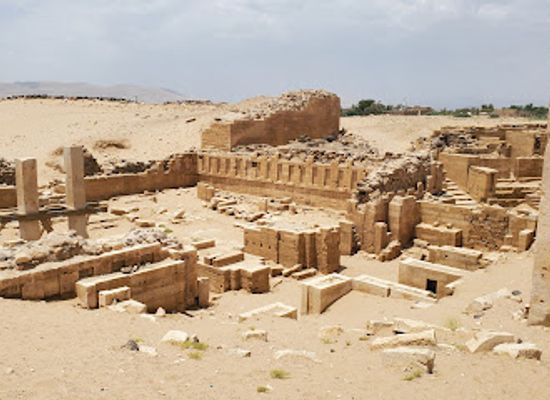 yemen/al-mahrah/bar/awwam-temple