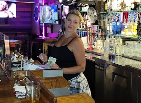 california/santa-clarita/bar/mabel-s-roadhouse