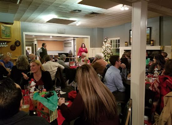 oregon/columbia-river-gorge/bar/the-clubhouse-at-the-dalles-country-club